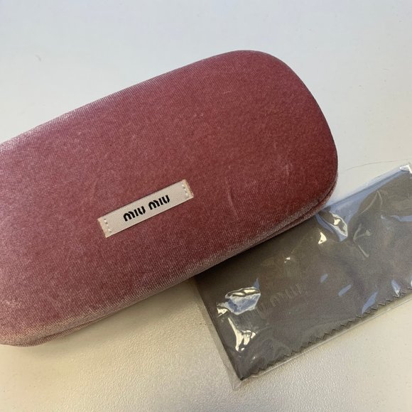 miu miu glasses case